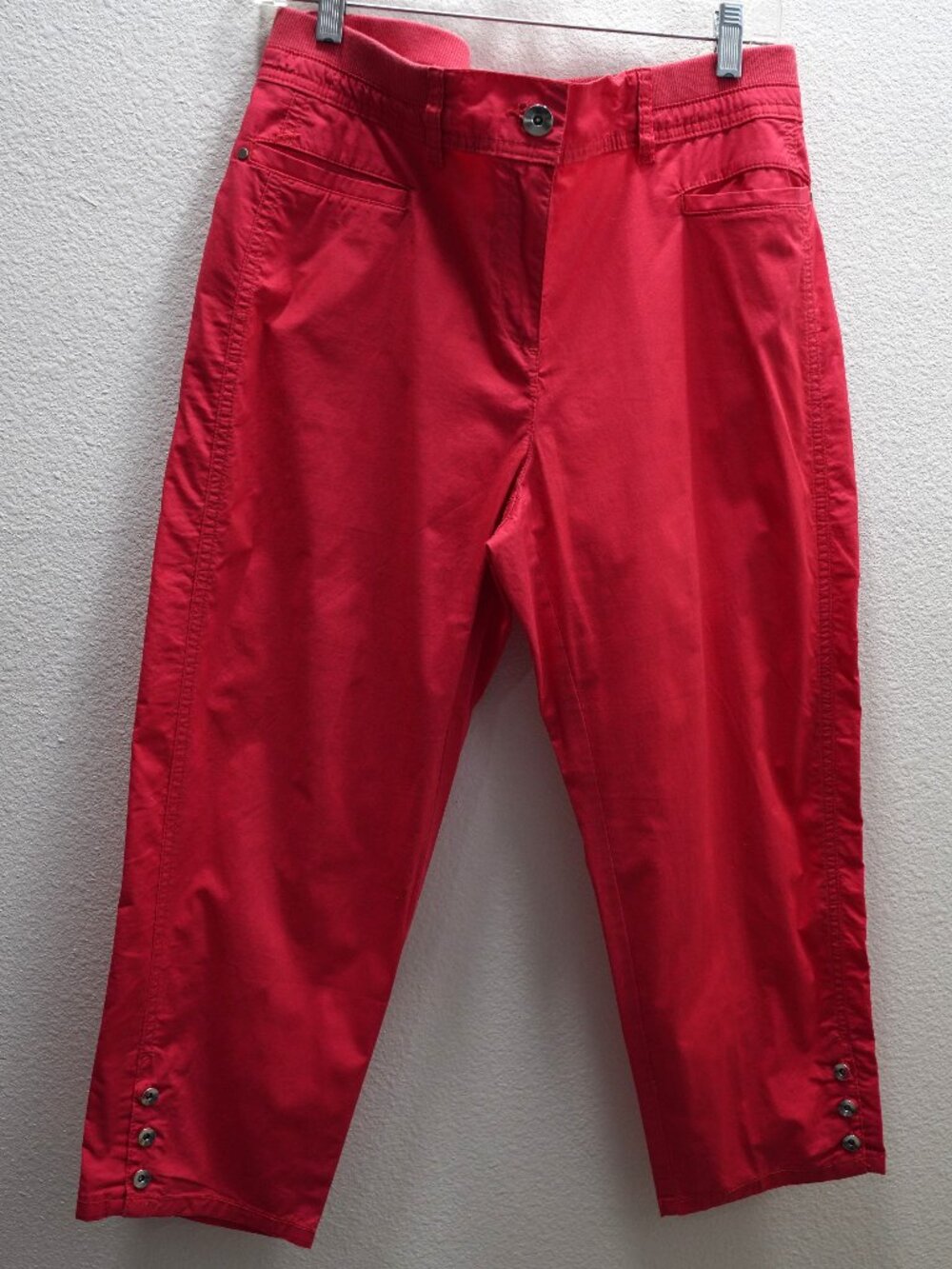 Chico's salmon Elastic Waist Crop Pants size 1.5